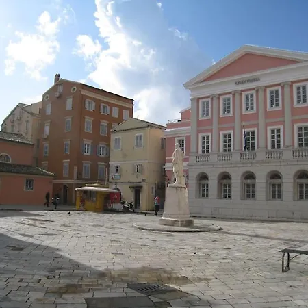 Apartamento Classy Architect's Renovated Studio Old Town Corfu *